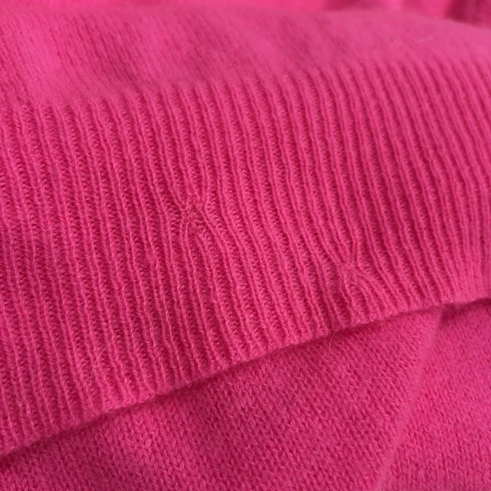 SKULL CASHMERE (XS) Pink Skull Sweater Soft Luxury Knit - Picture 9 of 13